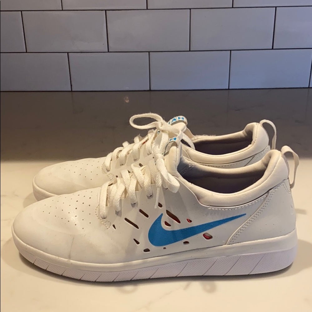 Nike Nyjah SB Size 9
